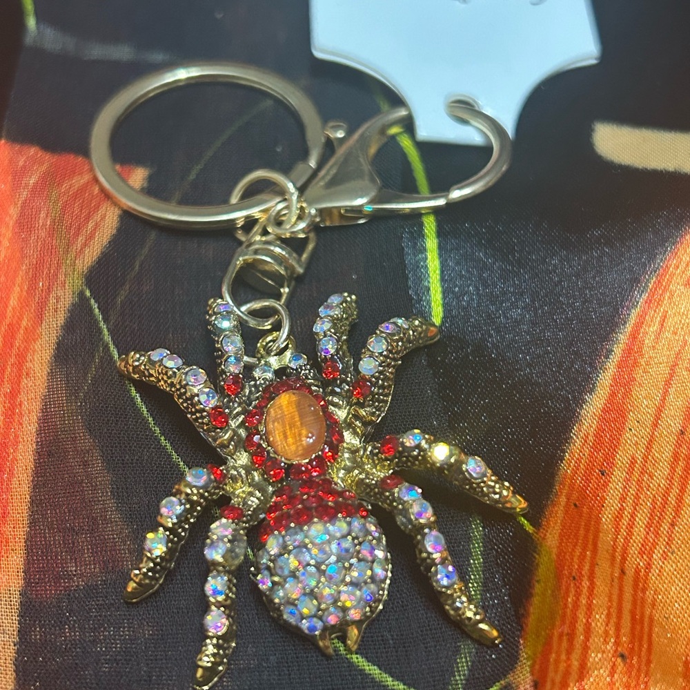 Spider Keychain NWT - Picture 2 of 3